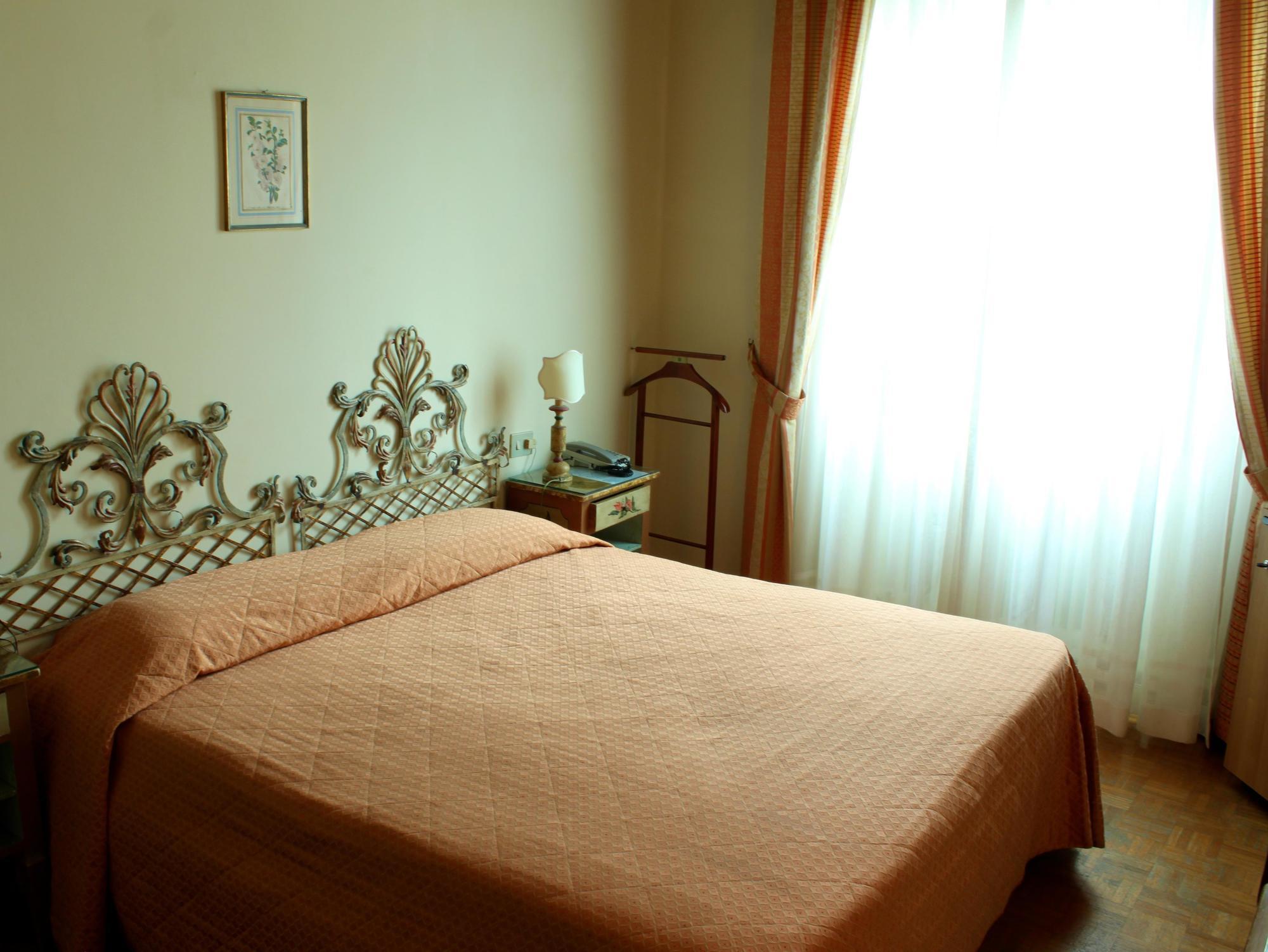 Hotel Villa Le Rondini Florence Buitenkant foto